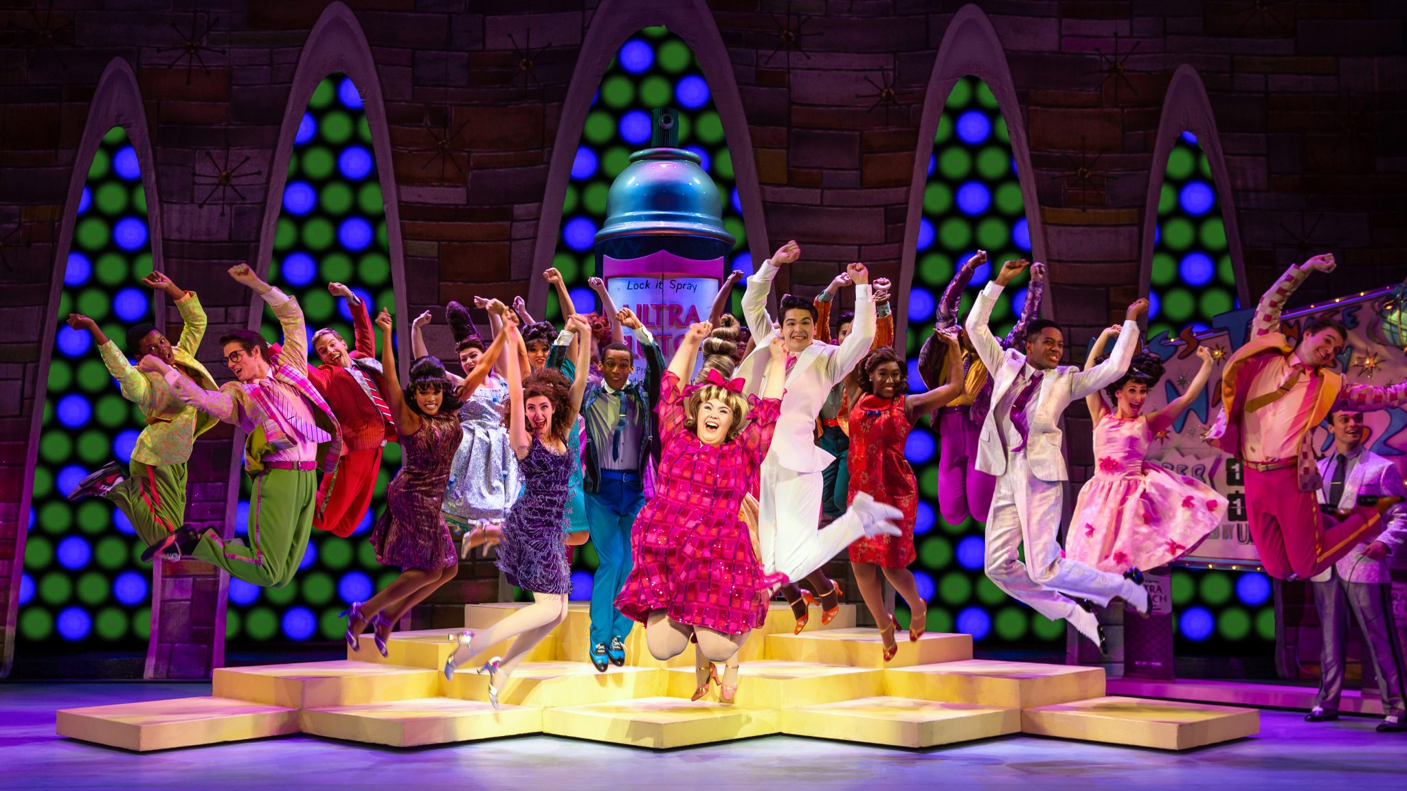 ‘Hairspray’ Tour has Audience Clapping, Tapping and Laughing Pop Life STL