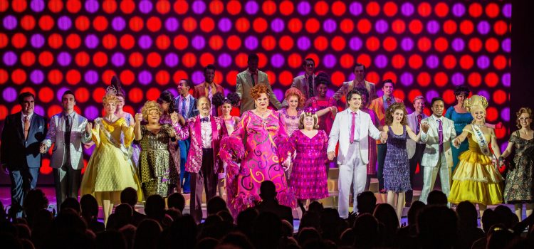 ‘Hairspray’ Tour has Audience Clapping, Tapping and Laughing