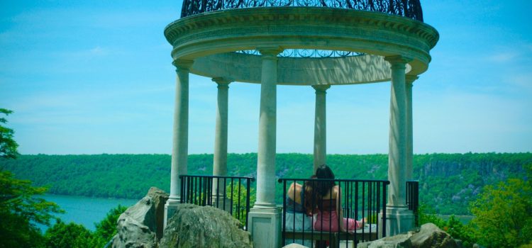 First-Time Women Filmmakers Find Their Voice with ‘Forget Me Not’